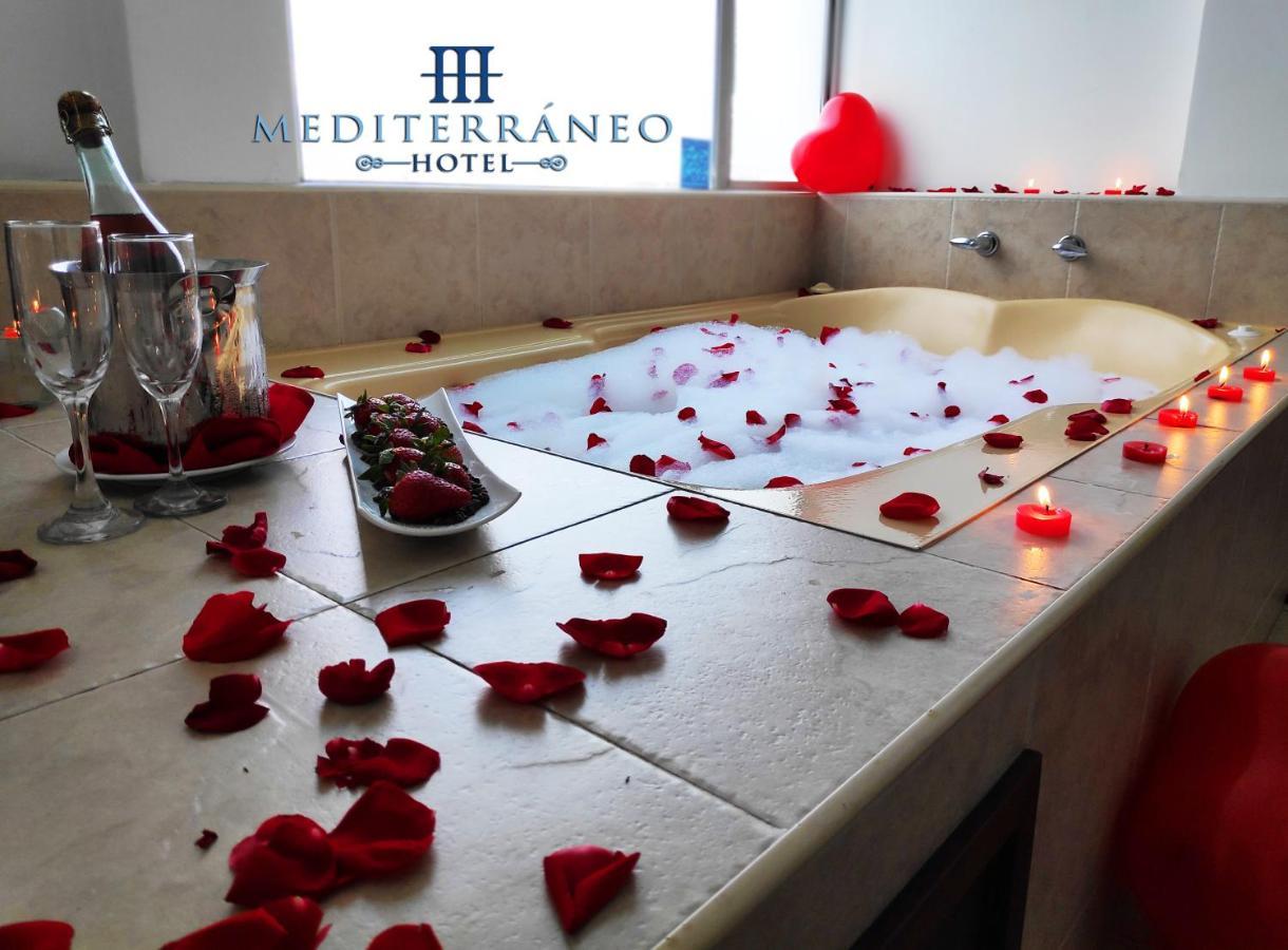 Hotel Mediterraneo เมเดยิน ภายนอก รูปภาพ